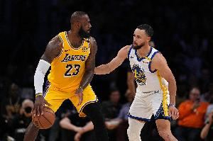 ?A-史密斯排NBA现役Top5：约基奇 亚历山大 字母 詹姆斯 库里